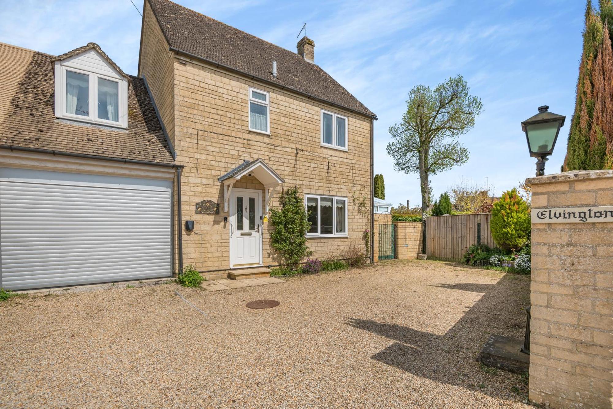 Elvington Cottage - Family-Friendly Cheerful House At The Heart Of The Cotswolds Буртон-он-те-Уотер Экстерьер фото
